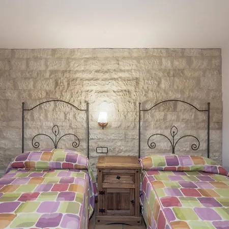 Country house Cuatro Torres El Campillo (Aragon)