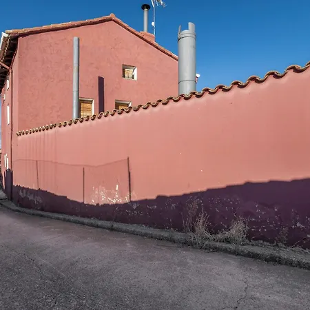 Cuatro Torres Country house *