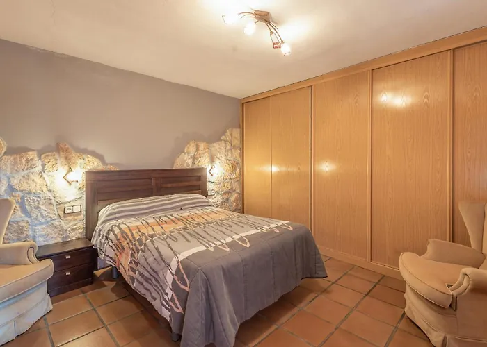 컨트리하우스 Cuatro Torres *